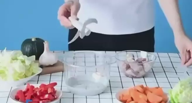 Încarcă clipul video: 