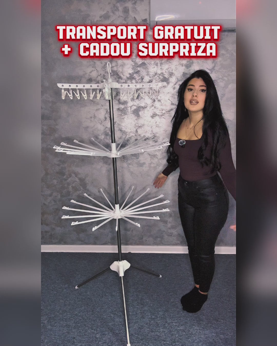 Încarcă clipul video: 
